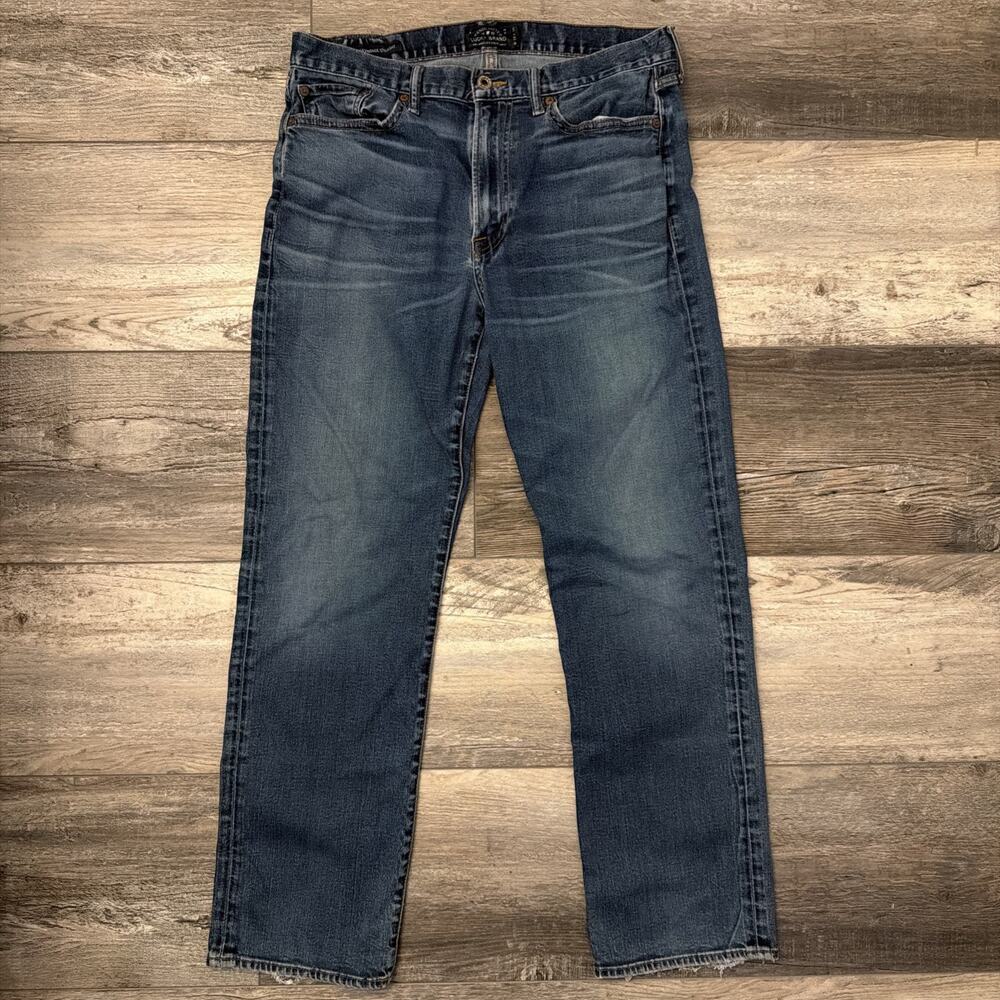 Lucky Brand 363 Vintage Straight Mens Jeans Size 33x30 Blue Medium Wash Denim - Picture 2 of 11